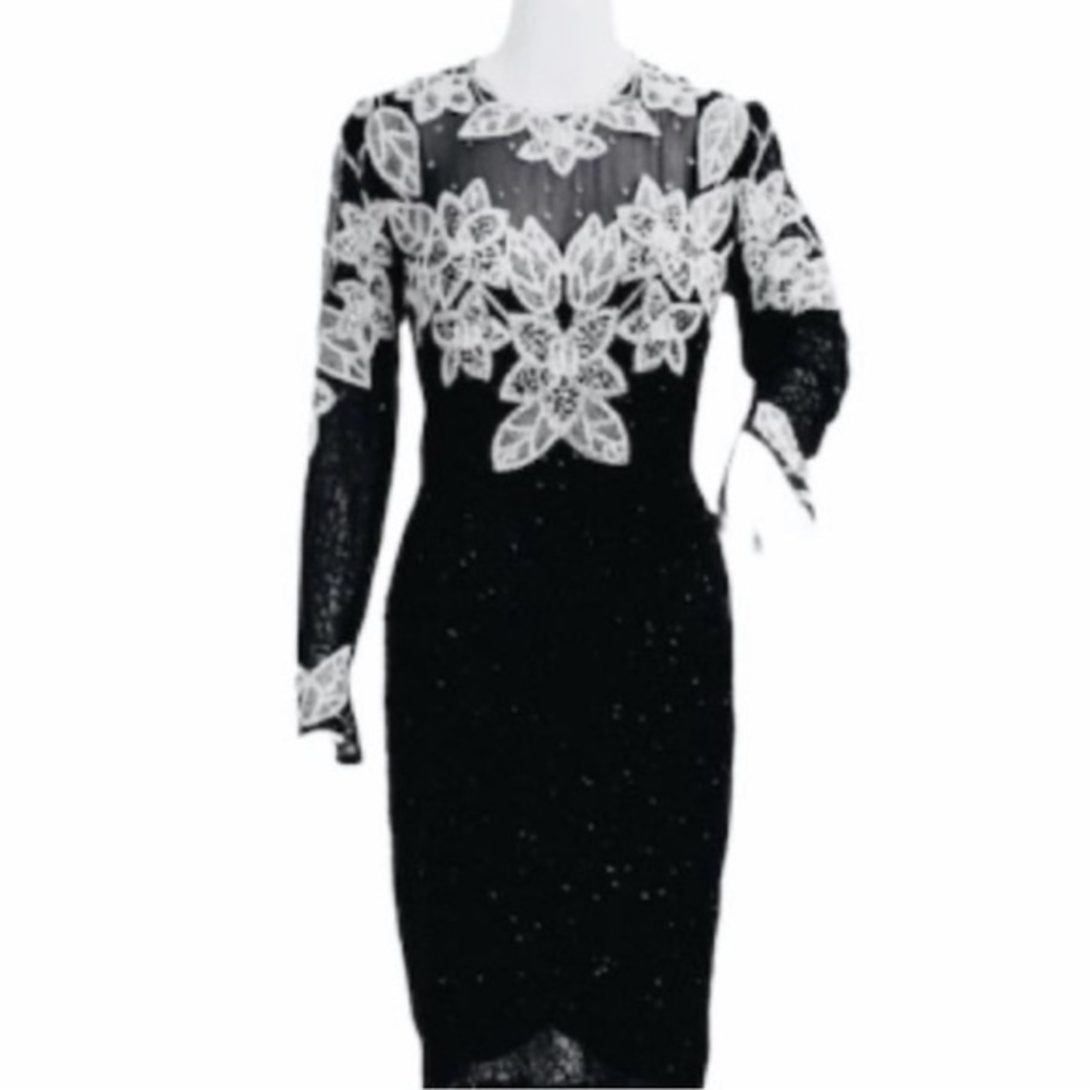 🎉🎉NEIMAN MARCUS BlackTie Silk Sequined Dress